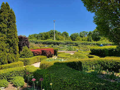 Edwards Gardens